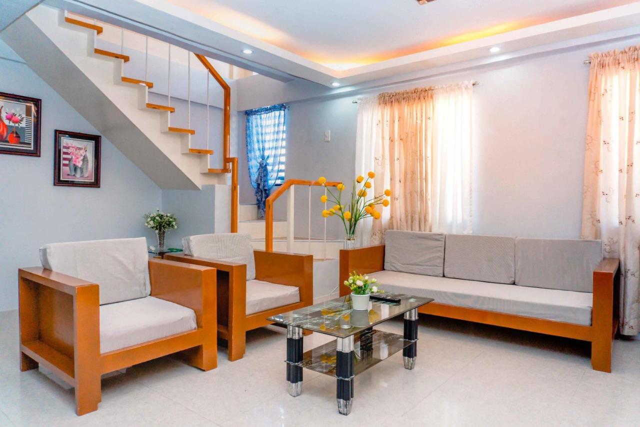 Two Story 87 Sqm Fully Air-Conditioned House In Babag 2, มักตัน ภายนอก รูปภาพ